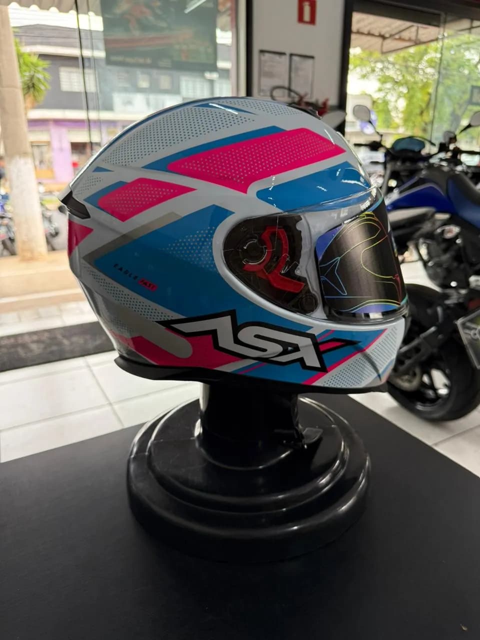 Capacete ASX Eagle Fast Brilho Tam. 58